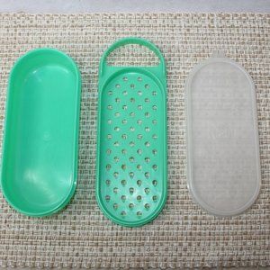 VTG TUPPERWARE JADEITE CHEESE GRATER SHREDDER w/STORAGE KEEPER CONTAINER & LID